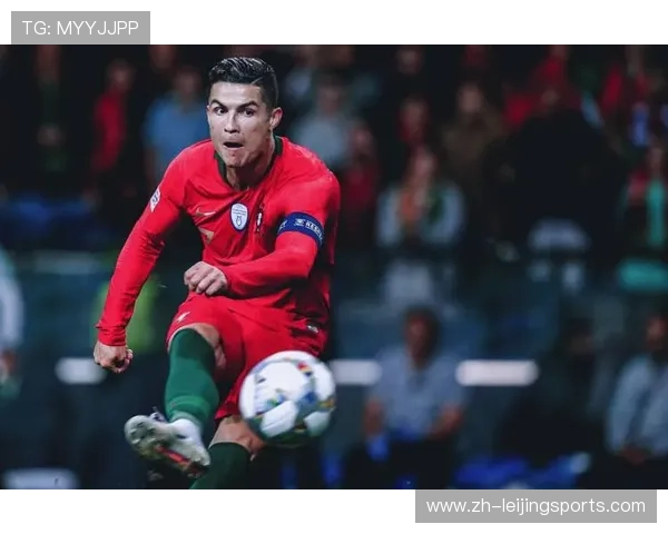 C罗鼓励葡萄牙队继续努力称离世界杯目标更近一步